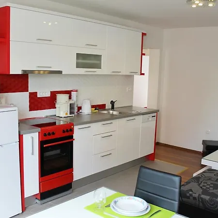 アパート Mateljak *