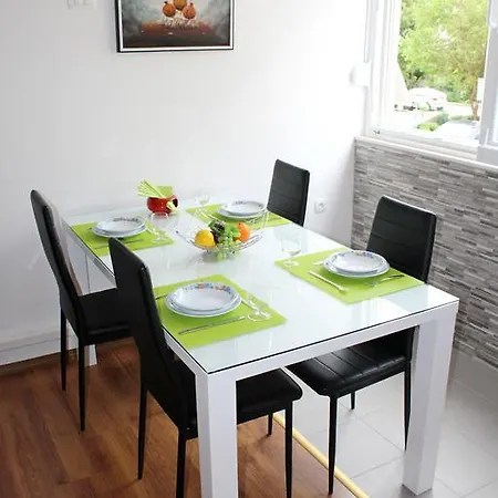 Mateljak マカルスカ